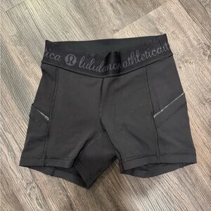 lululemon athletica Women's Black Bike Shorts